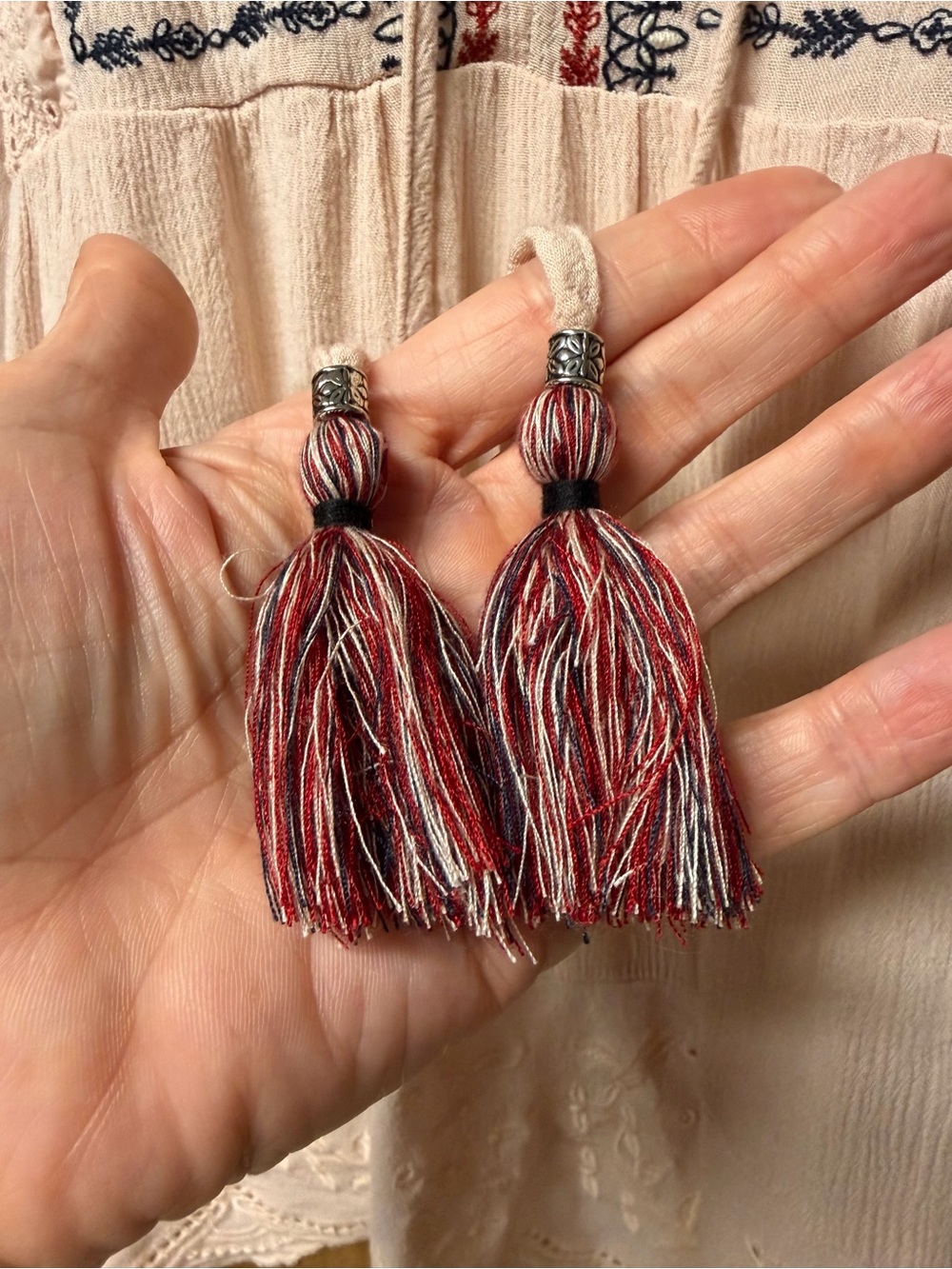 Artesia Small Pink Boho Peasant Elbow Length Shirt w/ Tassels Embroidered - Picture 3 of 8
